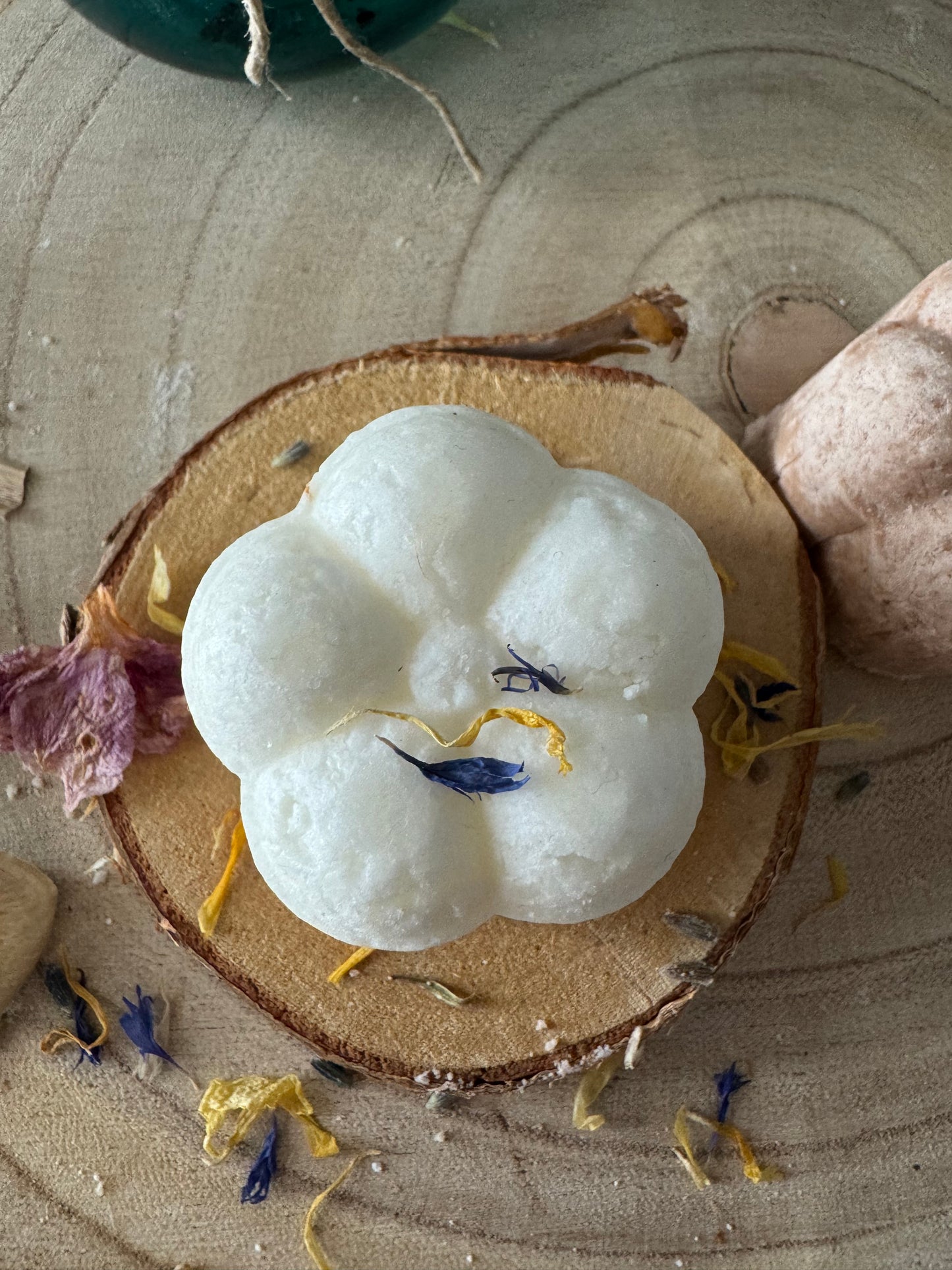 Bare Essence Shampoo Bar