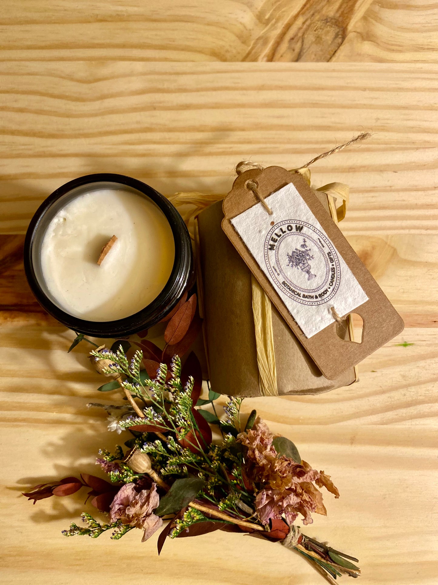 Noble in the Smoke Candle