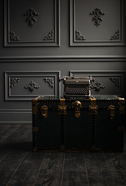 Cards on the Table Candle